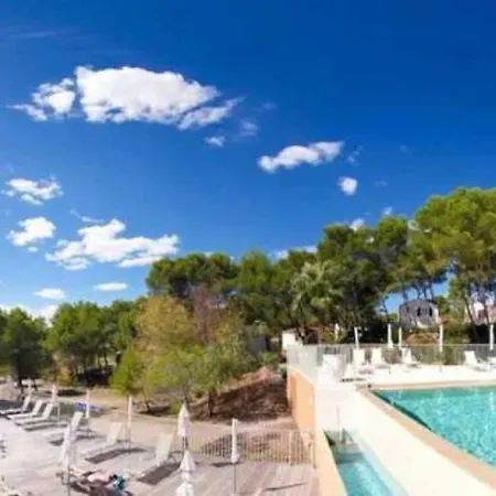 Camping 4 Etoiles - Piscine - Eechdg Campsite *